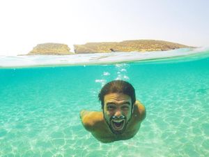Inspiratif! Traveler Tuna Rungu yang Dapat Menjelajahi Dunia