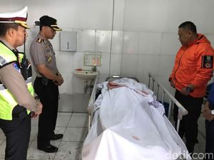 Detik-detik Petugas Damkar Bandung Gugur Saat Bertugas