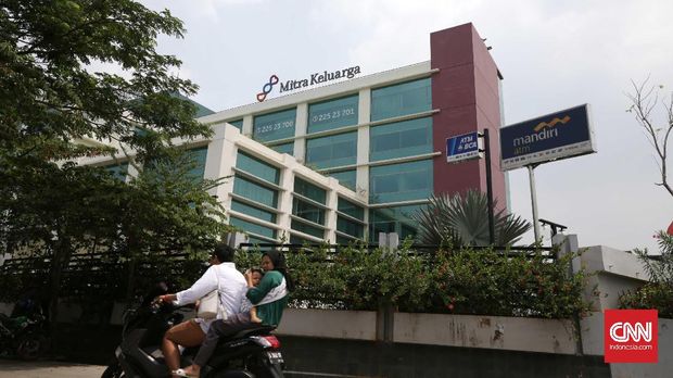 Rumah Sakit Mitra Keluarga yang terletak di Jalan Peta Selatan, Kalideres, Jakarta Barat mendapatkan sorotan negatif akibat wafatnya bayi Debora. (CNNIndonesia/Safir Makk)