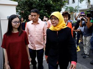Halimah Yacob Jadi Presiden Singapura Tanpa Pemungutan Suara Halimah Yacob Jadi Presiden Singapura Tanpa Pemungutan Suara