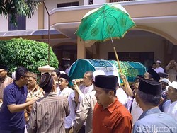 Pembunuh Pasutri Terbungkus Bedcover Sempat Coba Melarikan Diri