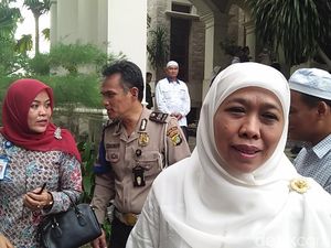 Mensos Khofifah Kenang Kedekatan dengan Istri Hamzah Haz Mensos Khofifah Kenang Kedekatan dengan Istri Hamzah Haz
