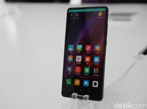 Lebih Dekat dengan Mi Mix 2, Si Ponsel Layar Penuh Lebih Dekat dengan Mi Mix 2, Si Ponsel Layar Penuh