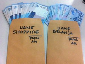 85% Netizen Setuju Uang Nafkah dan Uang Belanja untuk Istri Dibedakan