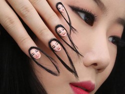 Ngeri, Wanita yang Kukunya Ditumbuhi Rambut Ini Jadi Viral