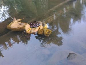 Saksi Bisu Pembunuhan Husni-Zakiah: Bedcover, Bagasi, hingga Arloji