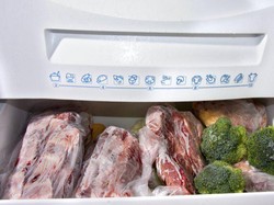 Daging Beku yang Dilumerkan Bisa Dibekukan Lagi? Ini 6 Mitos Daging Beku yang Perlu Diketahui