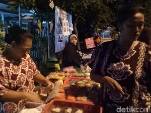 Kisah Mantan Aktivis Buruh Penggagas Kampung Kue Tradisional Kisah Mantan Aktivis Buruh Penggagas Kampung Kue Tradisional