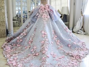 Cantik Banget! Kue Ini Dibuat Persis Seperti Gaun Pengantin