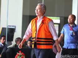 Eks Dirjen Hubla Ngaku Pakai Uang Kontraktor untuk Operasional Paspampres