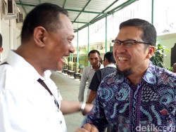 Datangi PN Jaksel, Doli Kurnia Ingin Lihat Praperadilan Novanto