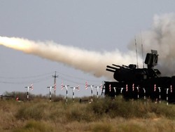 Teka-teki Latihan Militer Besar-besaran Rusia