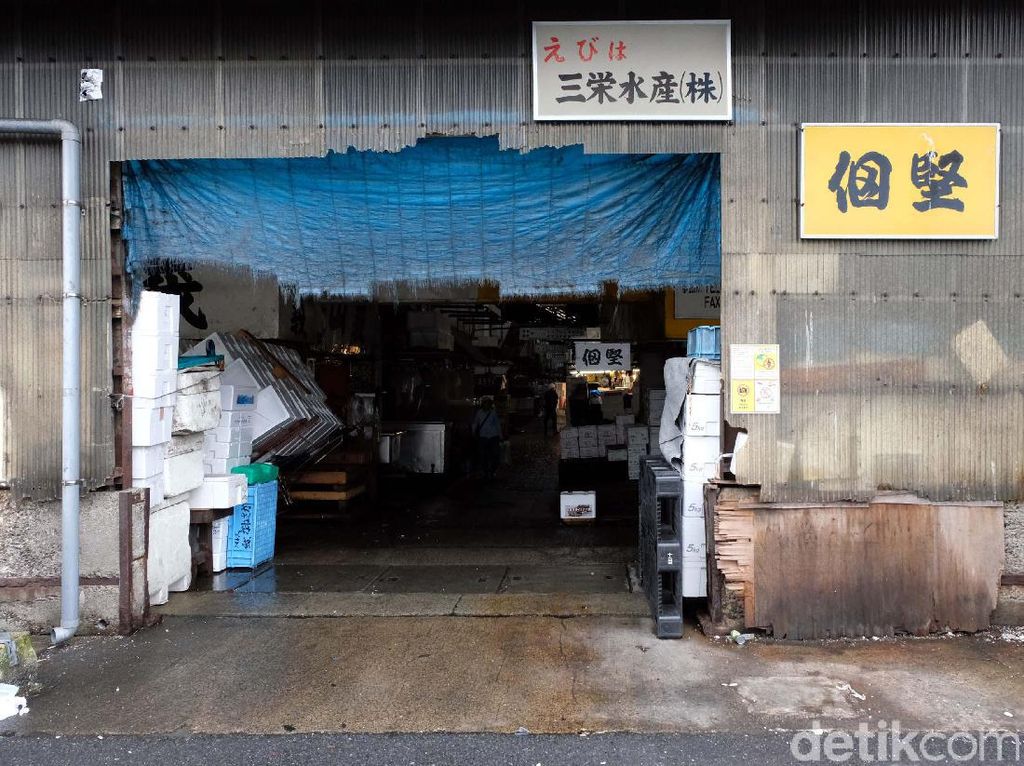 Foto: Bersihnya Pasar Ikan Tsukiji Jepang yang Dikagumi Susi
