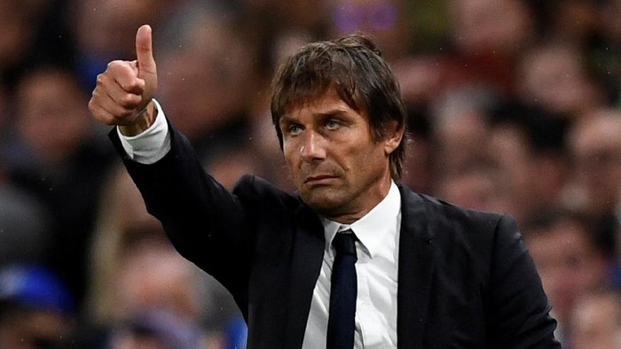 Duo Manchester Sedang On Fire, Conte Tak Ambil Pusing