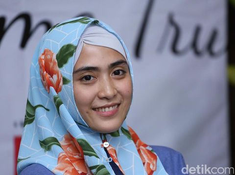 Sempat Alami Pengentalan Darah, April Jasmine Tak Kapok Hamil/