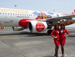 AirAsia Luncurkan Pesawat Bergambar Borobudur dan Bromo