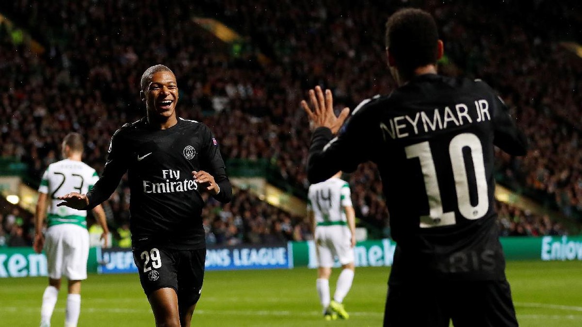 Neymar dan Kylian Mbappe membantu PSG menang 5-0 atas Celtic (Foto: Lee Smith/Reuters)