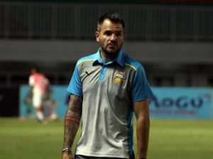 PSSI Mau Diskusi Dulu soal Target Simon McMenemy PSSI Mau Diskusi Dulu soal Target Simon McMenemy