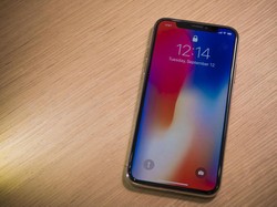Peminat iPhone X Berpotensi Membelot ke Android, Kenapa?