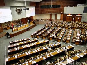 DPR Gelar Paripurna Pansus Hak Angket KPK Besok DPR Gelar Paripurna Pansus Hak Angket KPK Besok