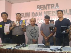 Pesangon di Balik Pembunuhan Keji Husni dan Zakiah