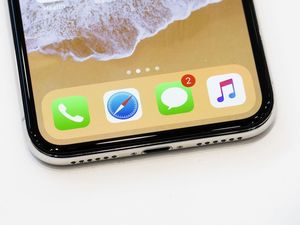 Apple Diam-diam Bikin iPhone X Kelir Emas