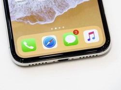 Apple Diam-diam Bikin iPhone X Kelir Emas