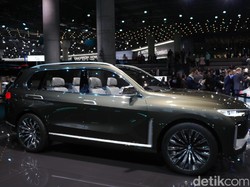 Mungkinkah Presiden Pakai SUV Mewah BMW?