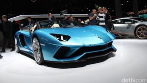 Lamborghini Kenalkan Aventador S Versi Telanjang