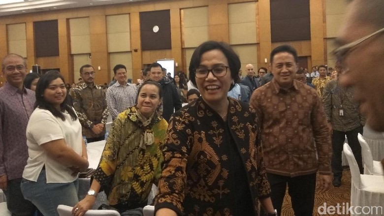 Sri Mulyani Buka-Bukaan Soal Pajak Tapi Tak Dihadiri Tere Liye