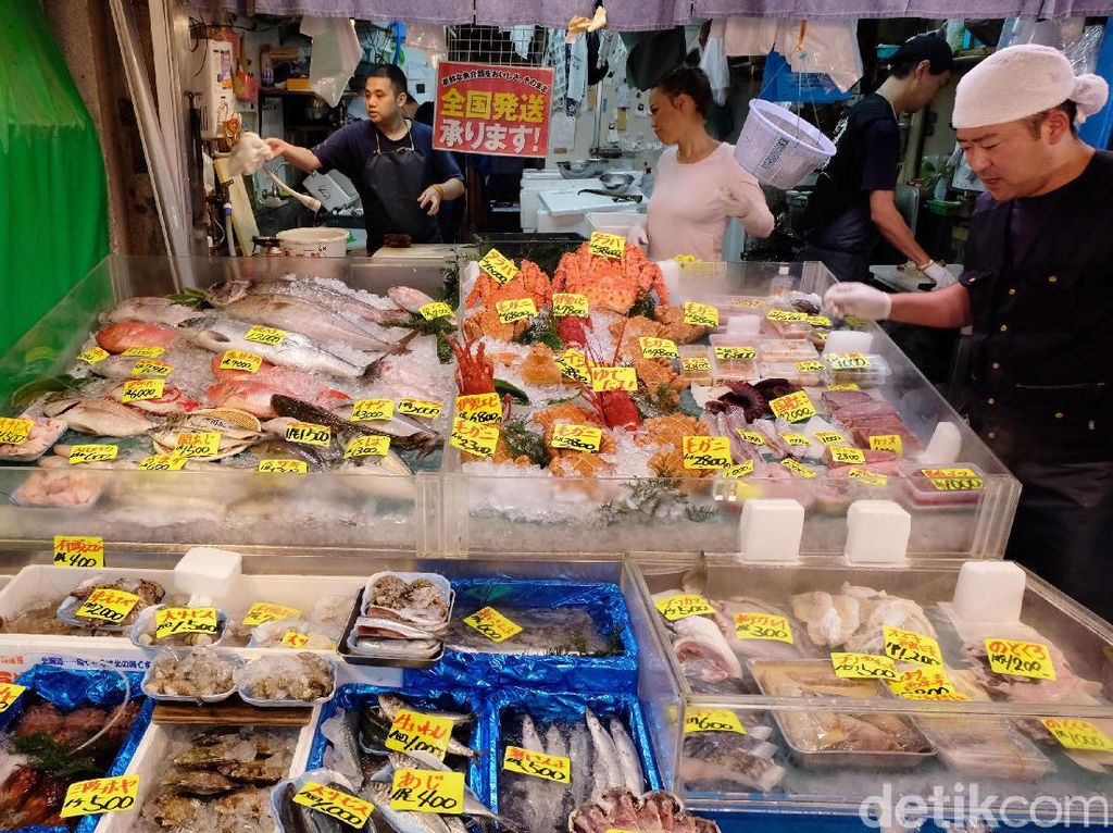 Pasar Ikan Tsukiji Tokyo Akhirnya Akan Relokasi Tahun Ini