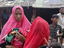 Kekurangan Makanan dan Obat, Rohingya di Rakhine Tunggu Bantuan