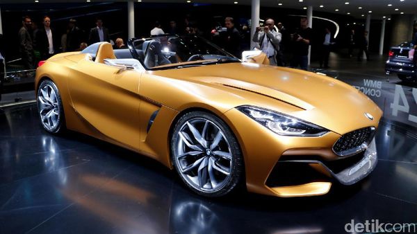 Si Seksi Roadster BMW Kembali Beraksi