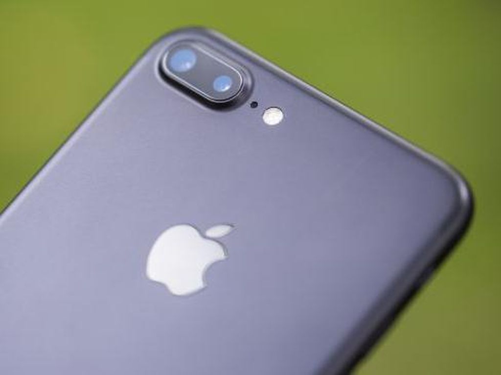 Update iOS 11.3 Bikin Mikrofon iPhone Bermasalah Update iOS 11.3 Bikin Mikrofon iPhone Bermasalah