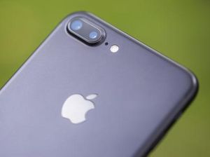 Update iOS 11.3 Bikin Mikrofon iPhone Bermasalah Update iOS 11.3 Bikin Mikrofon iPhone Bermasalah