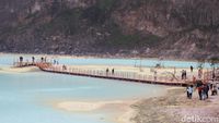 Tempat Foto-foto Baru di Kawah Putih