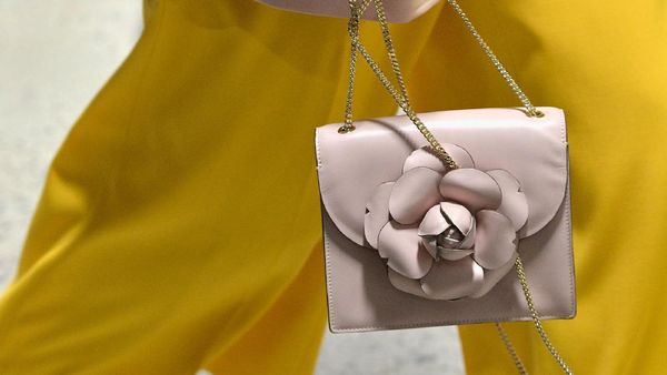 Foto: 10 Tas Cantik, Fresh dari New York Fashion Week