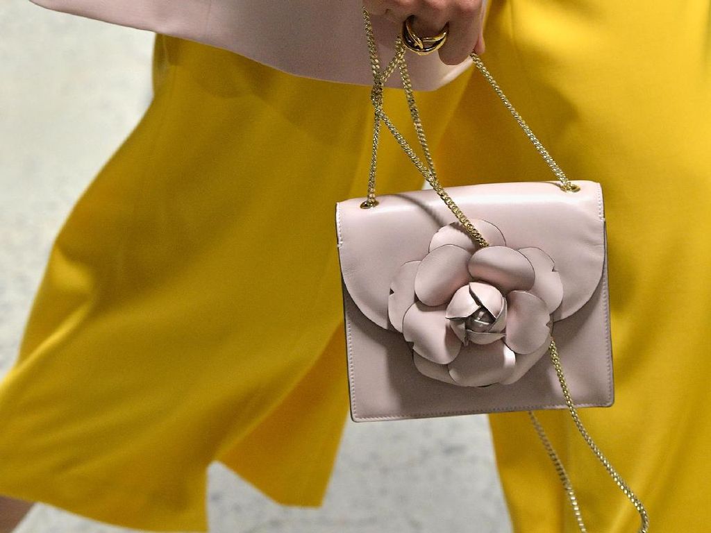 Foto: 10 Tas Cantik, Fresh dari New York Fashion Week