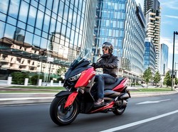 Yamaha XMAX Kini Ada Mesin 125 cc