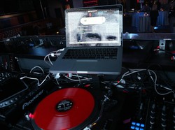 Ingin Rekam Lagu di Rumah? Simak Tipsnya di Sini!