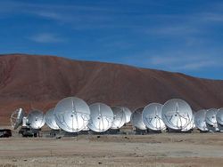 Ilmuwan Gelar Perburuan Alien Besar-besaran