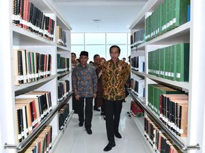 Jokowi di Perpusnas: Sambangi Tunanetra hingga Anak TK Jokowi di Perpusnas: Sambangi Tunanetra hingga Anak TK
