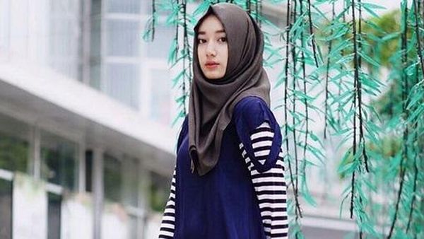 Angin Puncak Mah Lewat, Cantiknya Tengku Syaira Anataya Bikin Adem