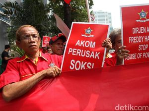 Massa SOKSI Demo Kemenkum HAM Massa SOKSI Demo Kemenkum HAM