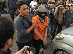 Polisi Tangkap Pelaku yang Bacok Ibu dan Anak di Ciledug