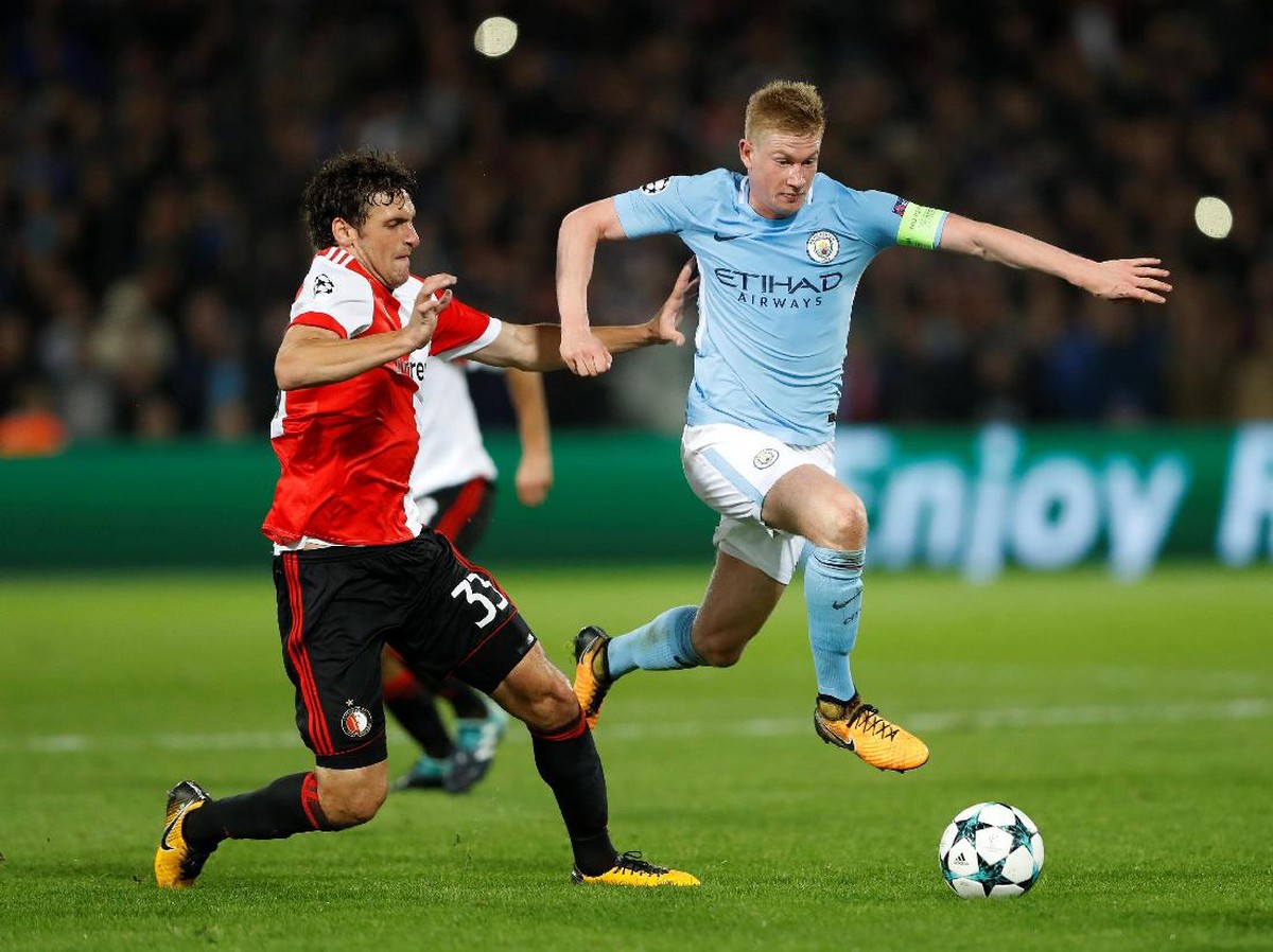 Kevin de Bruyne di laga melawan Feyenoord. Foto: Carl Recine/Action Images via Reuters