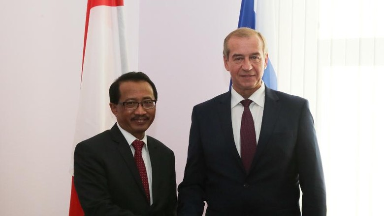 Provinsi Pembuat Pesawat Terbang di Rusia Cari Mitra di RI Provinsi Pembuat Pesawat Terbang di Rusia Cari Mitra di RI