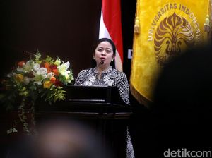 Menteri Puan Imbau Petugas Medis untuk Tersenyum pada Pasien BPJS