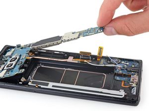 Mengintip Jeroan Galaxy Note 8