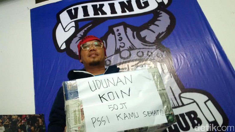 Bobotoh Galang Dana untuk Bayar Denda Persib Bobotoh Galang Dana untuk Bayar Denda Persib